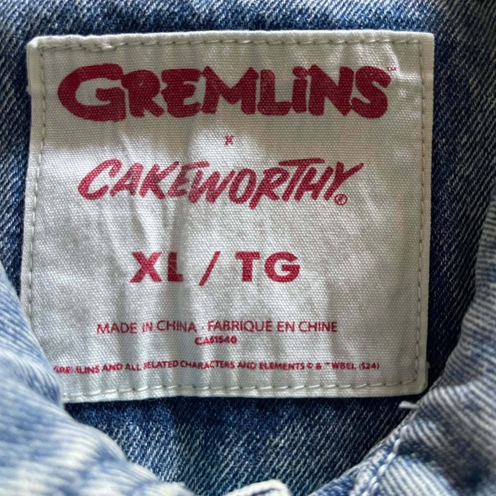 Cakeworthy Gremlins Denim Jacket - Picture 3 of 3